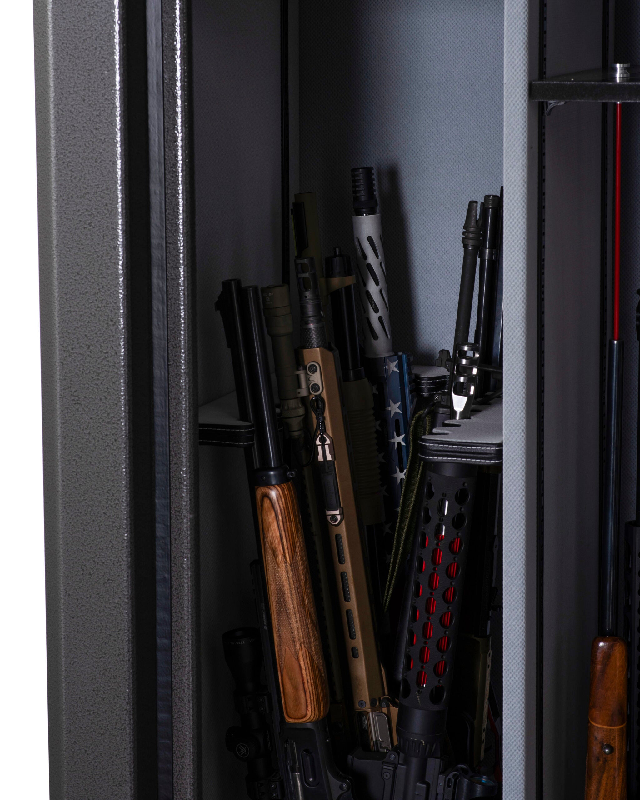 Winchester Safes Big Daddy XLT2 (BD-7246-52-16E) - 70 Long Gun Safe