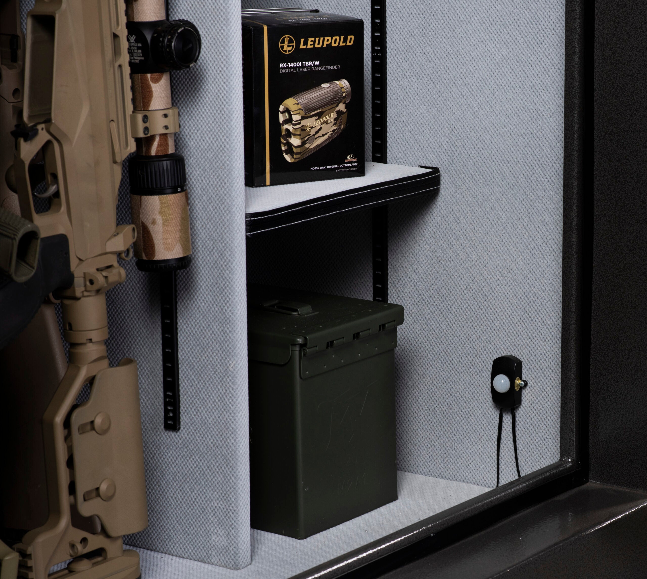Winchester Safes Legacy 53 (L-7242A-53-7-E) - 60 Long Gun Safe